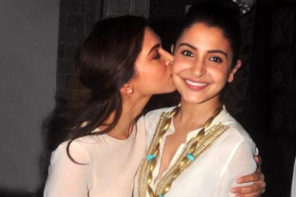 Deepika kissing to Anushka Sharma