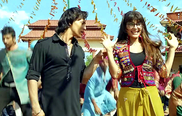 /media/k2/galleries/55392/A-Flying-Jatt-Movie-Stills-03