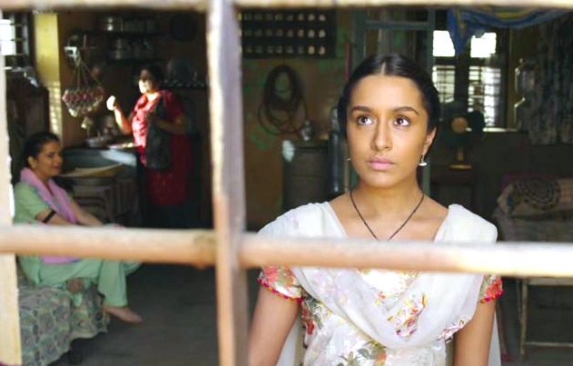 /media/k2/galleries/63583/Haseena-Parkar-Movie-Stills-01