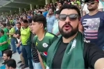 england vs india 2019 world cup, england vs india 2019 world cup, india vs england match pakistani cricket fan sings jana gana mana video goes viral, 2019 world cup
