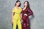 kareena kapoor and priyanka chopra koffee with karan, koffee with karan season 6 saif and sara full episode, koffee with karan 6 kareena kapoor asks priyanka chopra not to forget her roots, Paparazzi kareena kapoor and priyanka chopra koffee with karan, koffee with karan season 6 saif and sara full episode, koffee with karan 6 kareena kapoor asks priyanka chopra not to forget her roots, Paparazzi