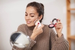 Rainy season makeup, Rainy season makeup tips, makeup tips for the rainy season in india, Face wash
