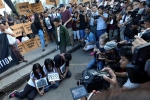 Kyaw Soe Oo, Myanmar, dozens protest against jailing of reuters reporters, Reuters reporters