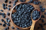 Soaked Black Raisin Water breaking, Soaked Black Raisin Water latest, advantages of drinking soaked black raisin water, Vitamin d