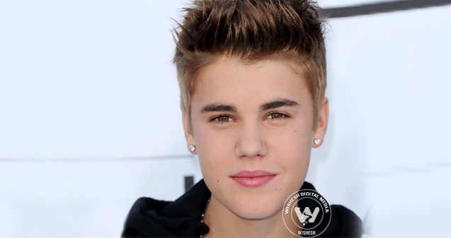 Justin Bieber Wardrobe Malfunction On Stage Hot Buzz