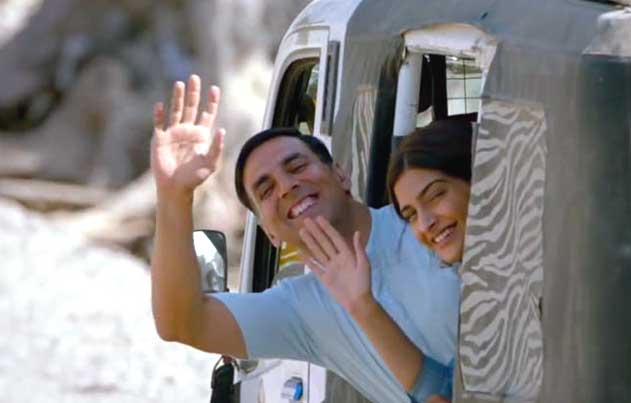 /media/k2/galleries/64725/Padman-Movie-Stills-08