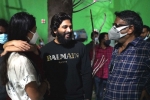 Allu Arha in Shaakuntalam, Allu Arjun news, allu arjun pays a surprise visit for his daughter, Gunasekhar