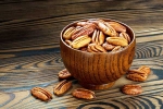 Pecans breaking news, Pecans, all about pecans and their health benefits, Harvest