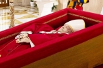 Pope Francis latest, Pope Francis breaking updates, pope francis funeral to be held on saturday, Paris