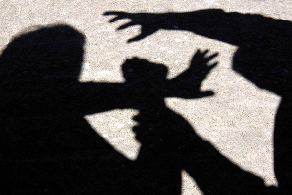 Patient sexually assaulted by nursing attendant at medical centre},{Patient sexually assaulted by nursing attendant at medical centre