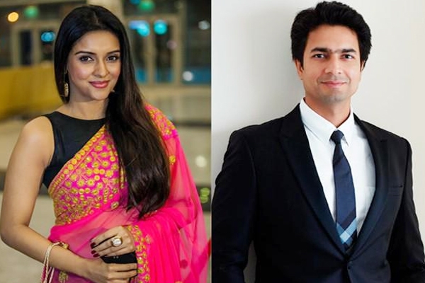 Wedding details of Asin and Rahul Sharma},{Wedding details of Asin and Rahul Sharma